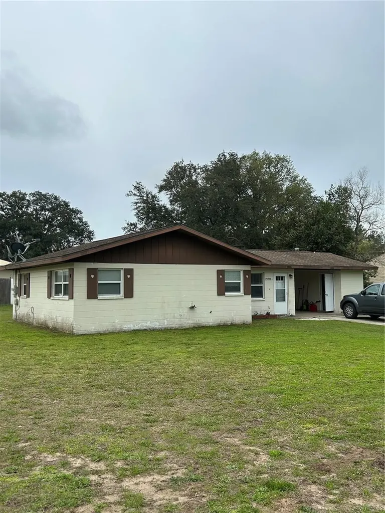 21710 SW Raintree Street Dunnellon FL 34431