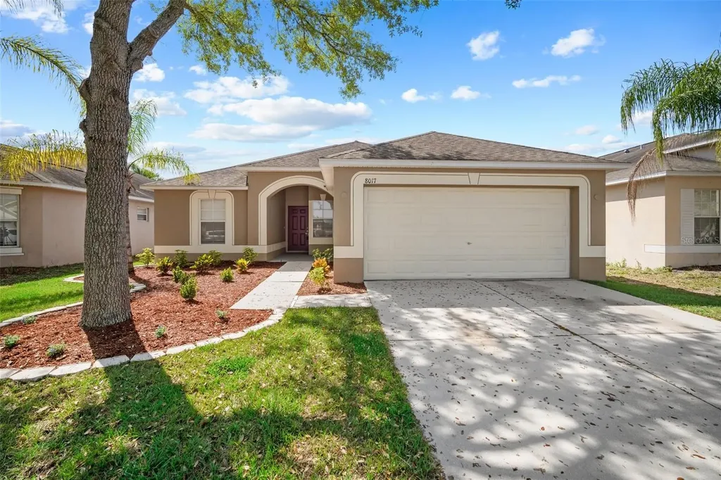 8017 Alamosa Wood Avenue Ruskin FL 33573