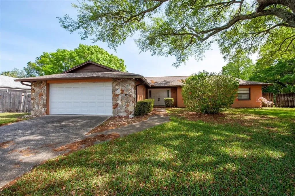 14805 Millstream Way Tampa FL 33613