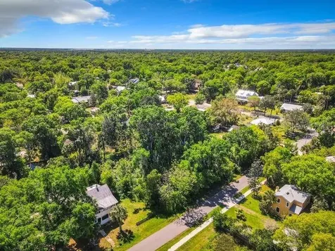 Garden Street Lake Helen FL 32744