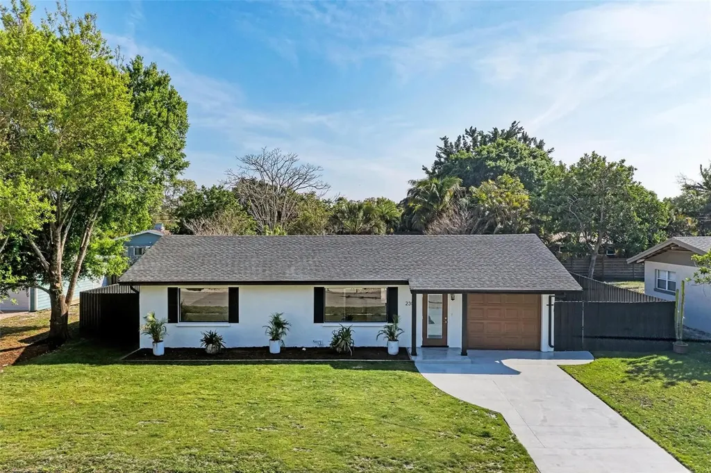 2302 Hyde Park Street Sarasota FL 34239