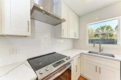 2302 Hyde Park Street Sarasota FL 34239