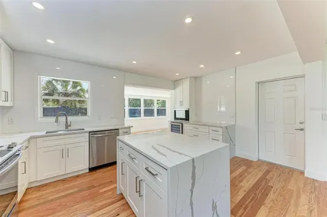 2302 Hyde Park Street Sarasota FL 34239