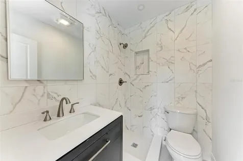 2302 Hyde Park Street Sarasota FL 34239