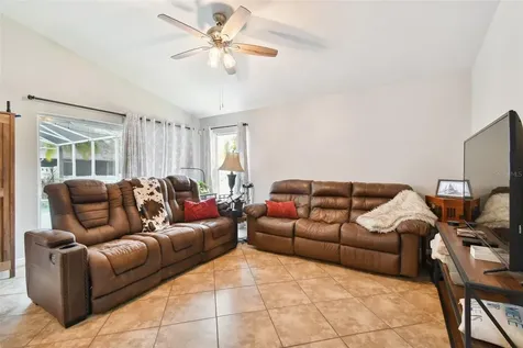 480 Farmingham Court Oviedo FL 32765