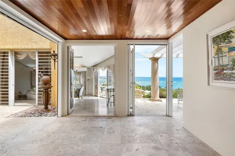 10 Ridgetop Humacao PR 00791