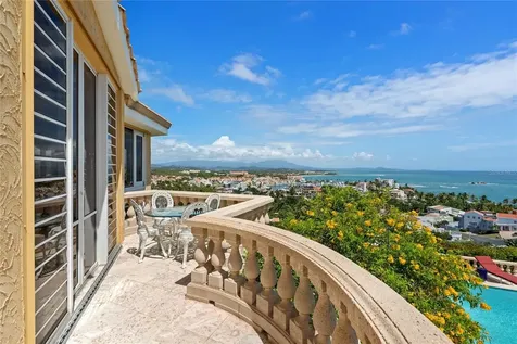 10 Ridgetop Humacao PR 00791