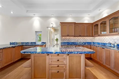 10 Ridgetop Humacao PR 00791