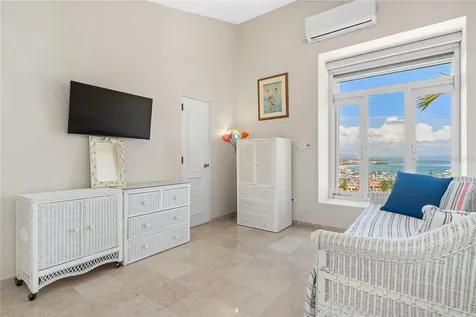 10 Ridgetop Humacao PR 00791