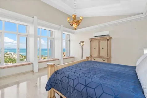10 Ridgetop Humacao PR 00791