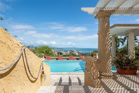10 Ridgetop Humacao PR 00791