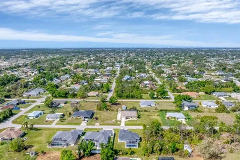 7405 Hart Street Englewood FL 34224