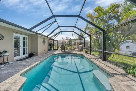 7405 Hart Street Englewood FL 34224