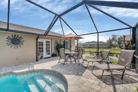 7405 Hart Street Englewood FL 34224
