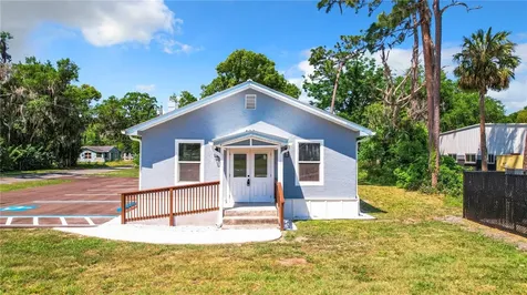 37651 State Road 19 Umatilla FL 32784