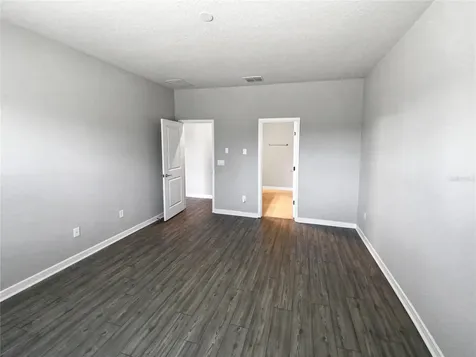5421 Log Grove Lane Orlando FL 32829