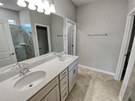 5421 Log Grove Lane Orlando FL 32829