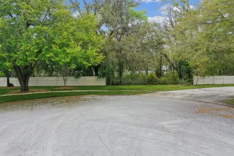 Mccrea Drive Lutz FL 33549