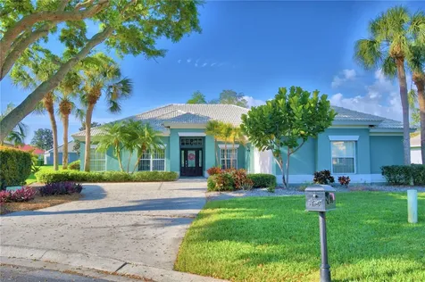 132 Lake Region Circle Winter Haven FL 33881