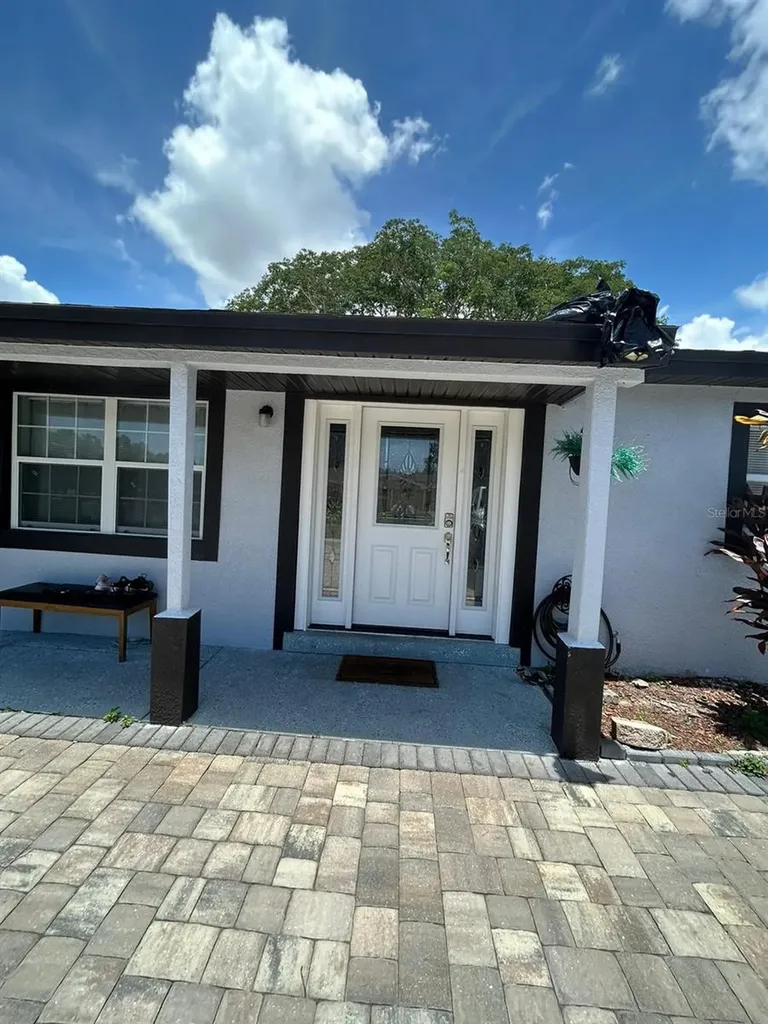7112 Limestone Lane Tampa FL 33619