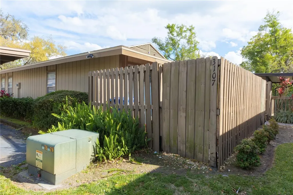 3107 Creekdale Court Brandon FL 33511