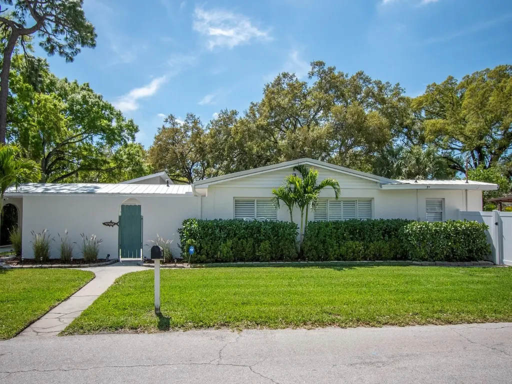4402 W San Miguel Street Tampa FL 33629