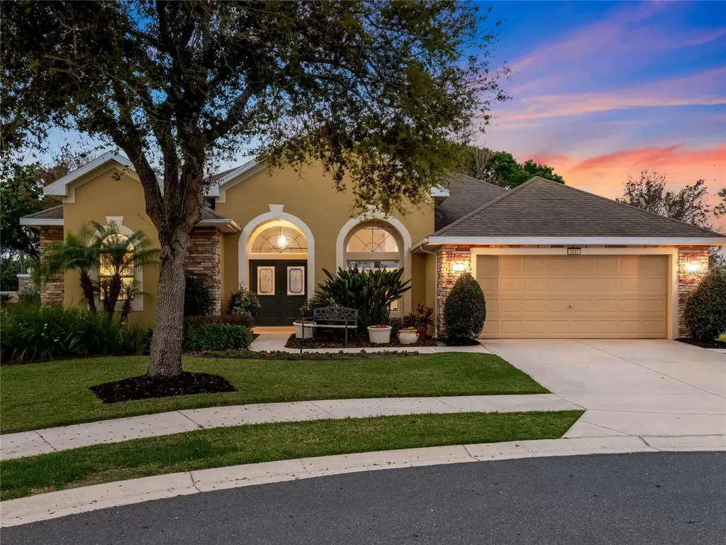 3037 Plymouth Rock Circle Mount Dora FL 32757