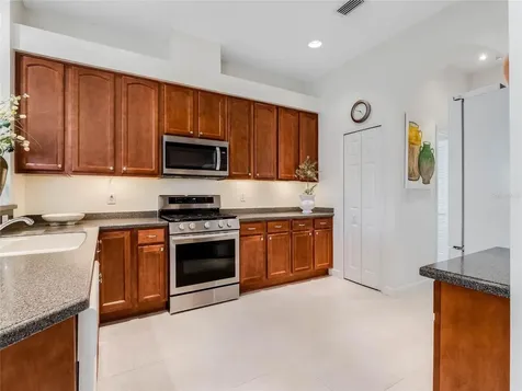 3037 Plymouth Rock Circle Mount Dora FL 32757