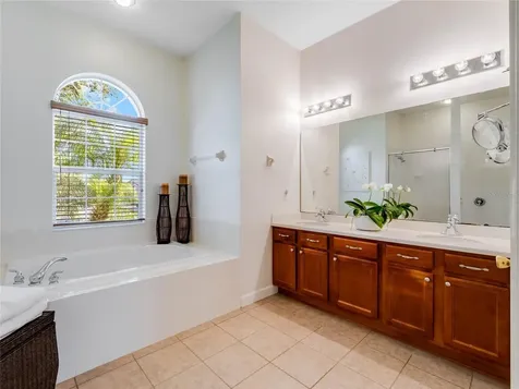 3037 Plymouth Rock Circle Mount Dora FL 32757