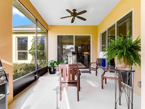 3037 Plymouth Rock Circle Mount Dora FL 32757