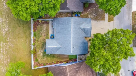 219 Belfort Place Valrico FL 33594