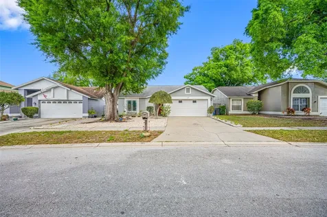 219 Belfort Place Valrico FL 33594