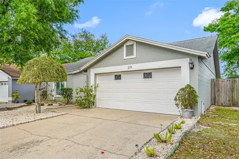 219 Belfort Place Valrico FL 33594