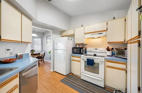 219 Belfort Place Valrico FL 33594
