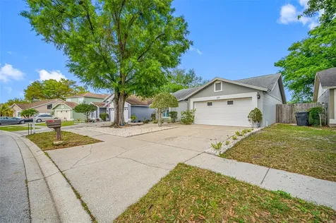 219 Belfort Place Valrico FL 33594