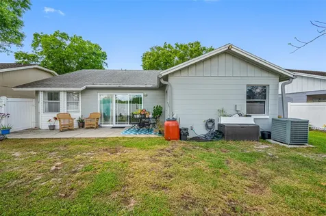 219 Belfort Place Valrico FL 33594