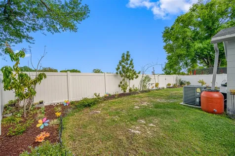 219 Belfort Place Valrico FL 33594