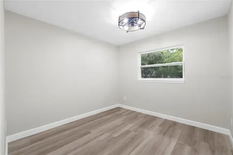5013 Cassatt Avenue Orlando FL 32808