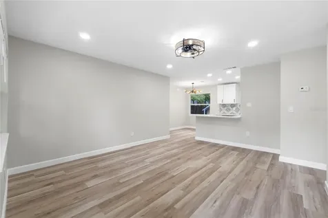 5013 Cassatt Avenue Orlando FL 32808