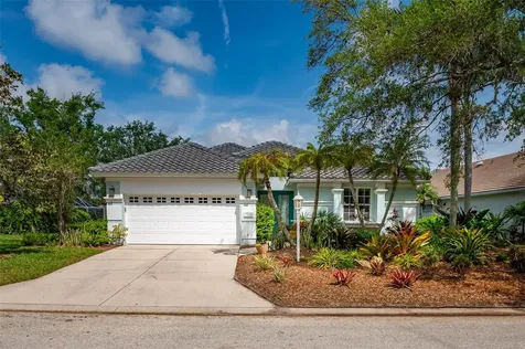 7176 Victoria Circle University Park FL 34201