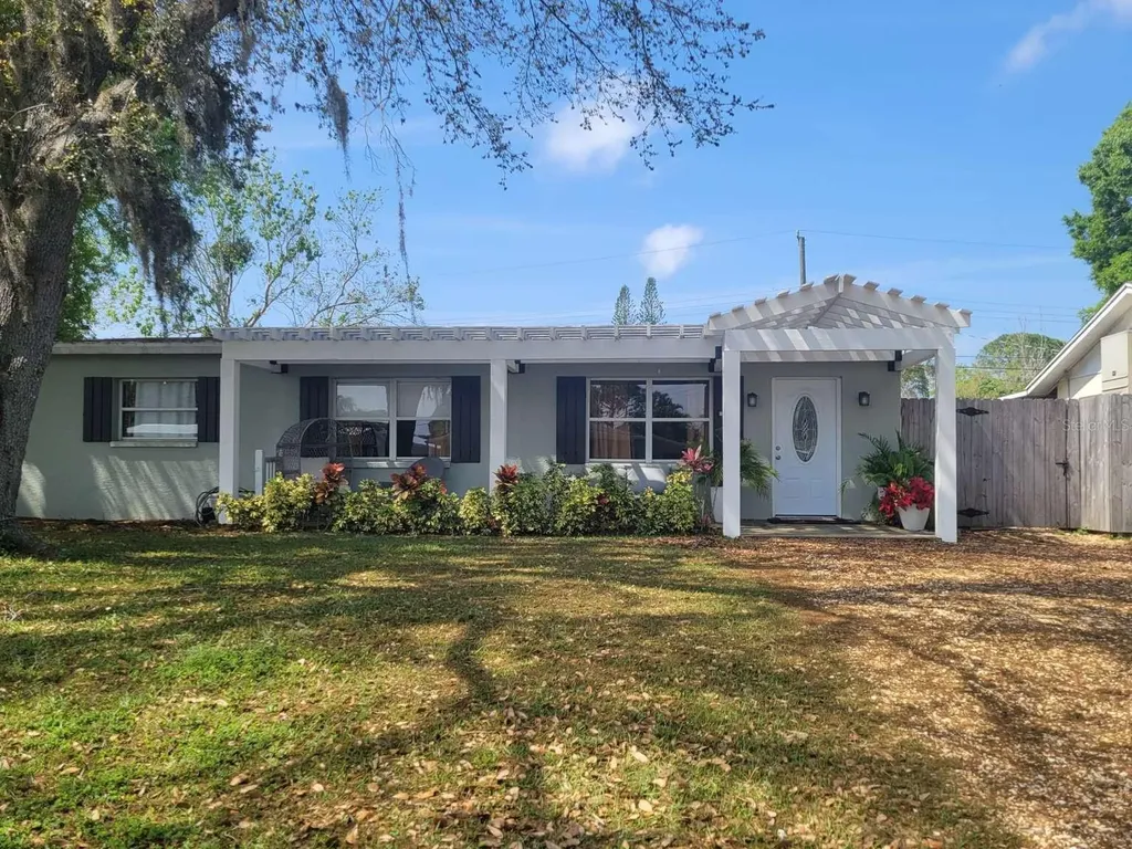 3926 Longhorn Drive Sarasota FL 34233