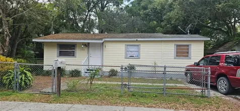 1543 N Rhodes Street Mount Dora FL 32757