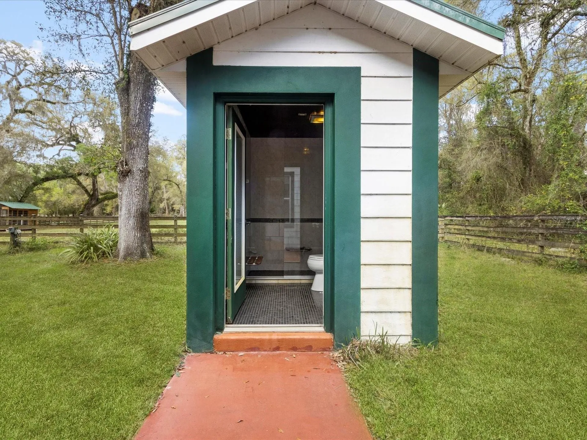 10820 SW 31st Way Webster FL 33597