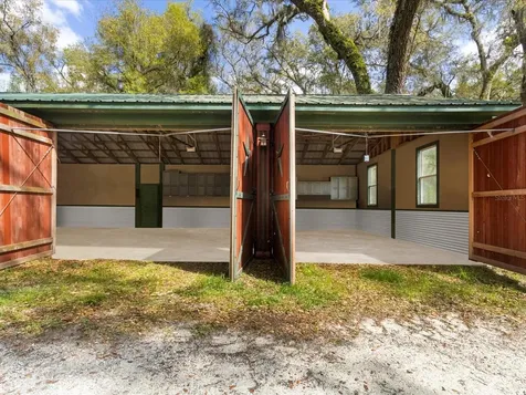 10820 SW 31st Way Webster FL 33597