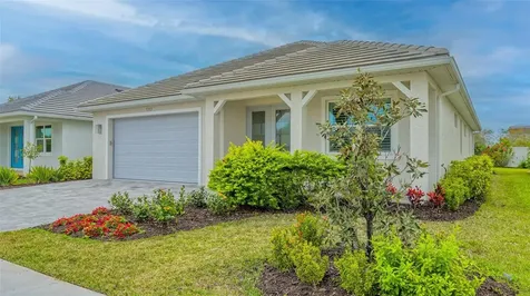 5253 Willow Lake Court Sarasota FL 34233