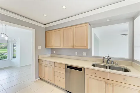 4604 Maceachen Boulevard Sarasota FL 34233