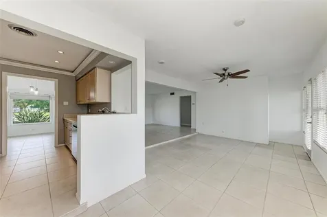 4604 Maceachen Boulevard Sarasota FL 34233