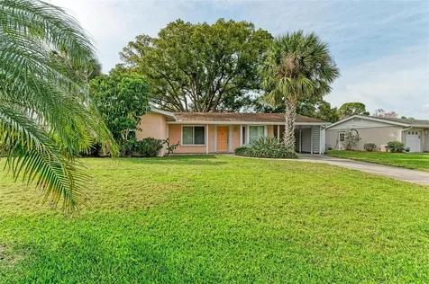 4604 Maceachen Boulevard Sarasota FL 34233