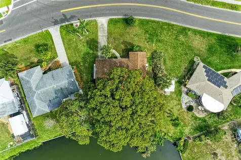 4604 Maceachen Boulevard Sarasota FL 34233
