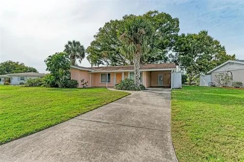 4604 Maceachen Boulevard Sarasota FL 34233